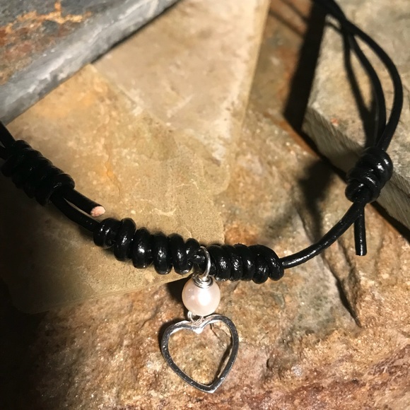 Handcrafted leather after the poor cat company - Picture 1 of 5